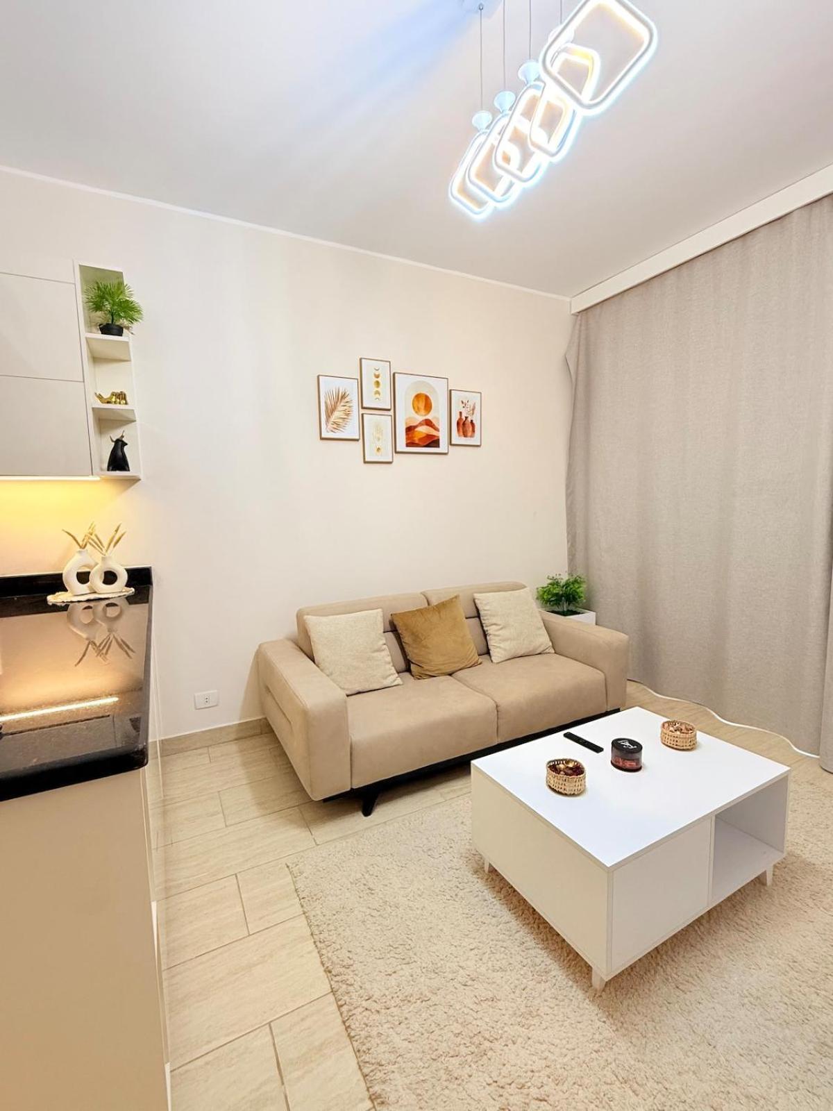 Apartment 1 Very And Quiet